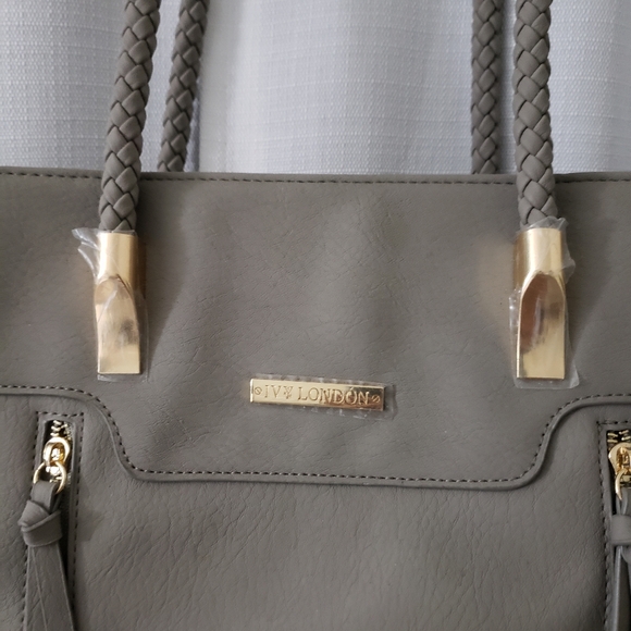 Ivy London Gray Medium Zippered Bag Purse - Picture 2 of 16
